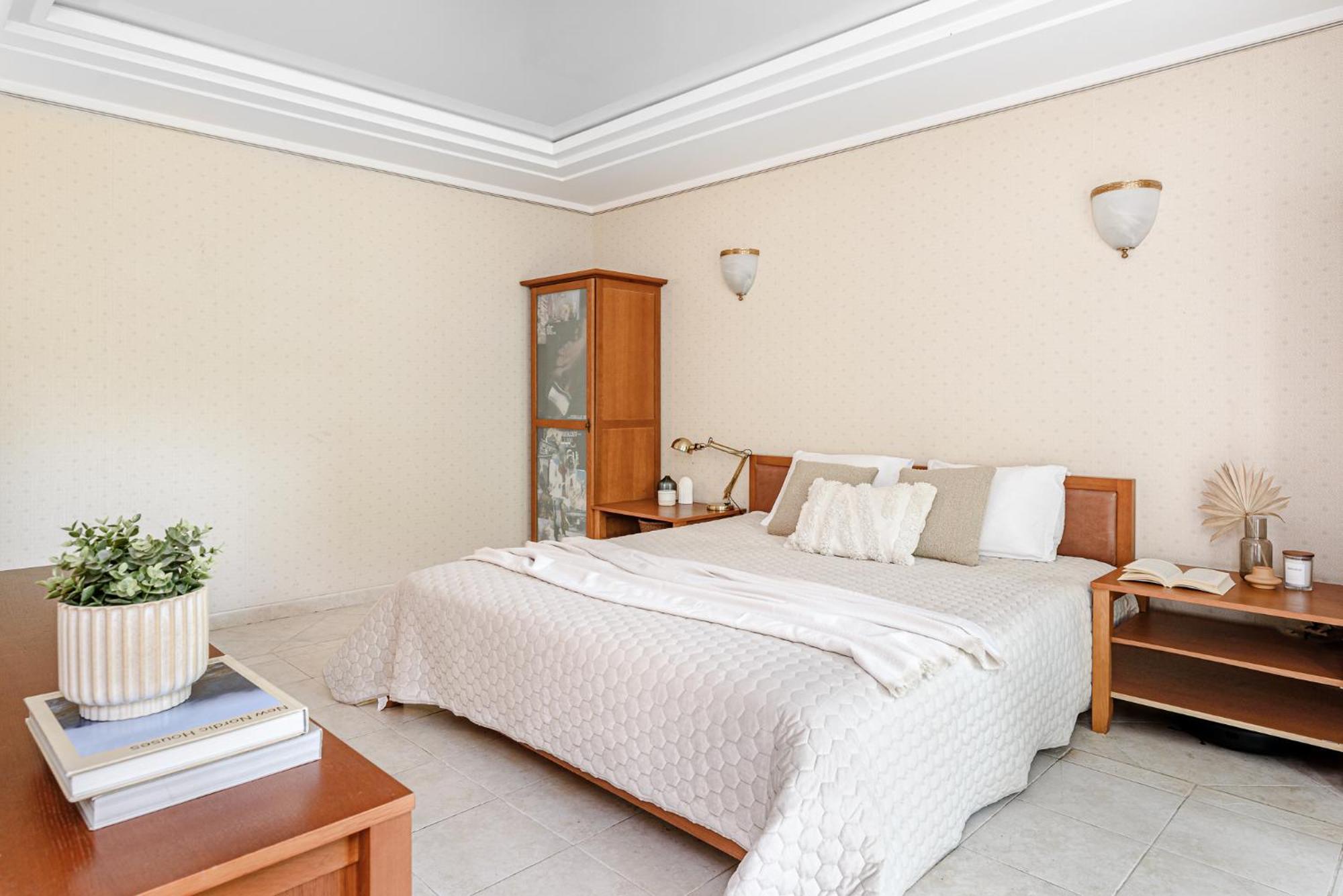 Jacuzzi Apartments X Free Parking X Self Check-In 24X7 By H&H Вильнюс Экстерьер фото