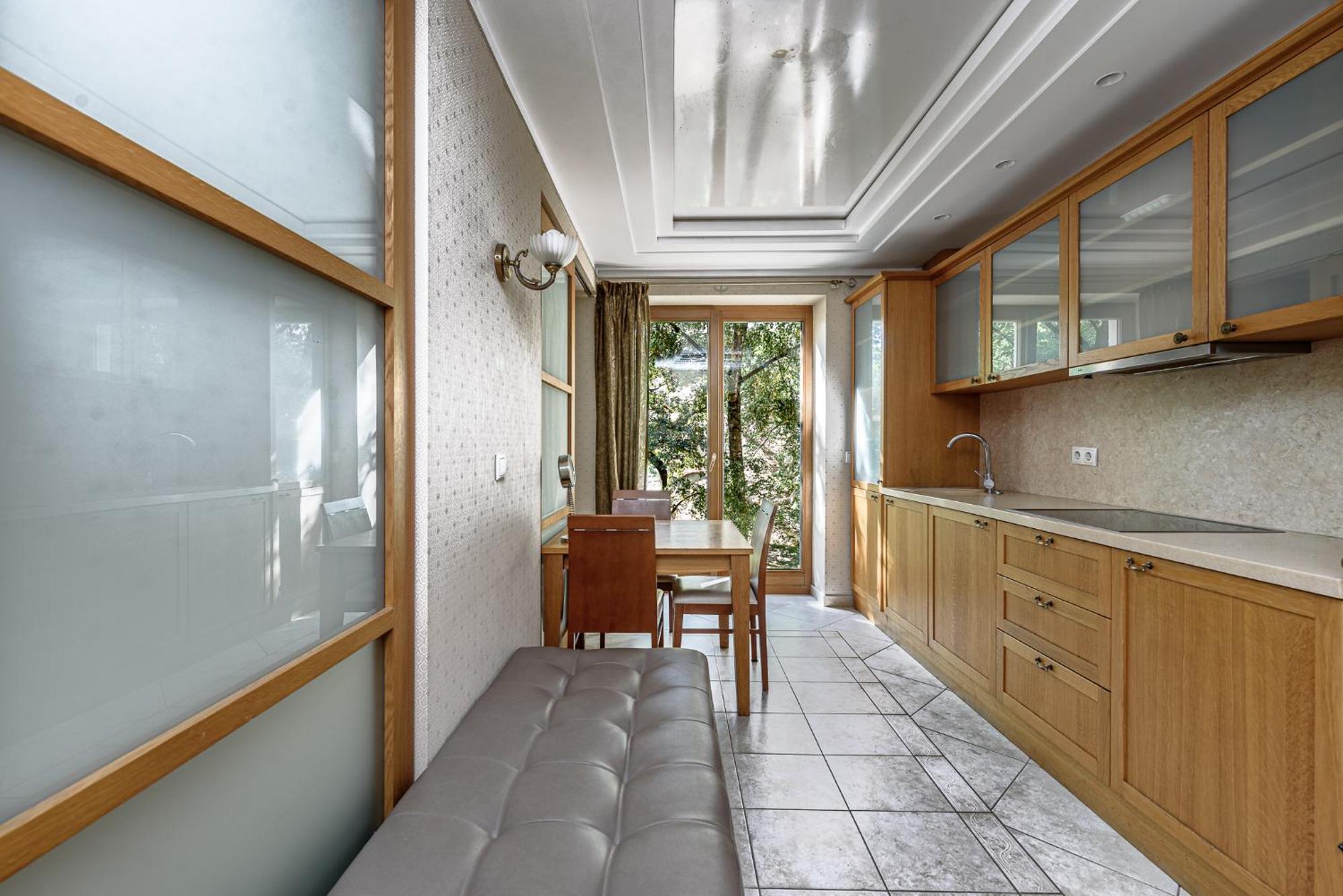 Jacuzzi Apartments X Free Parking X Self Check-In 24X7 By H&H Вильнюс Экстерьер фото